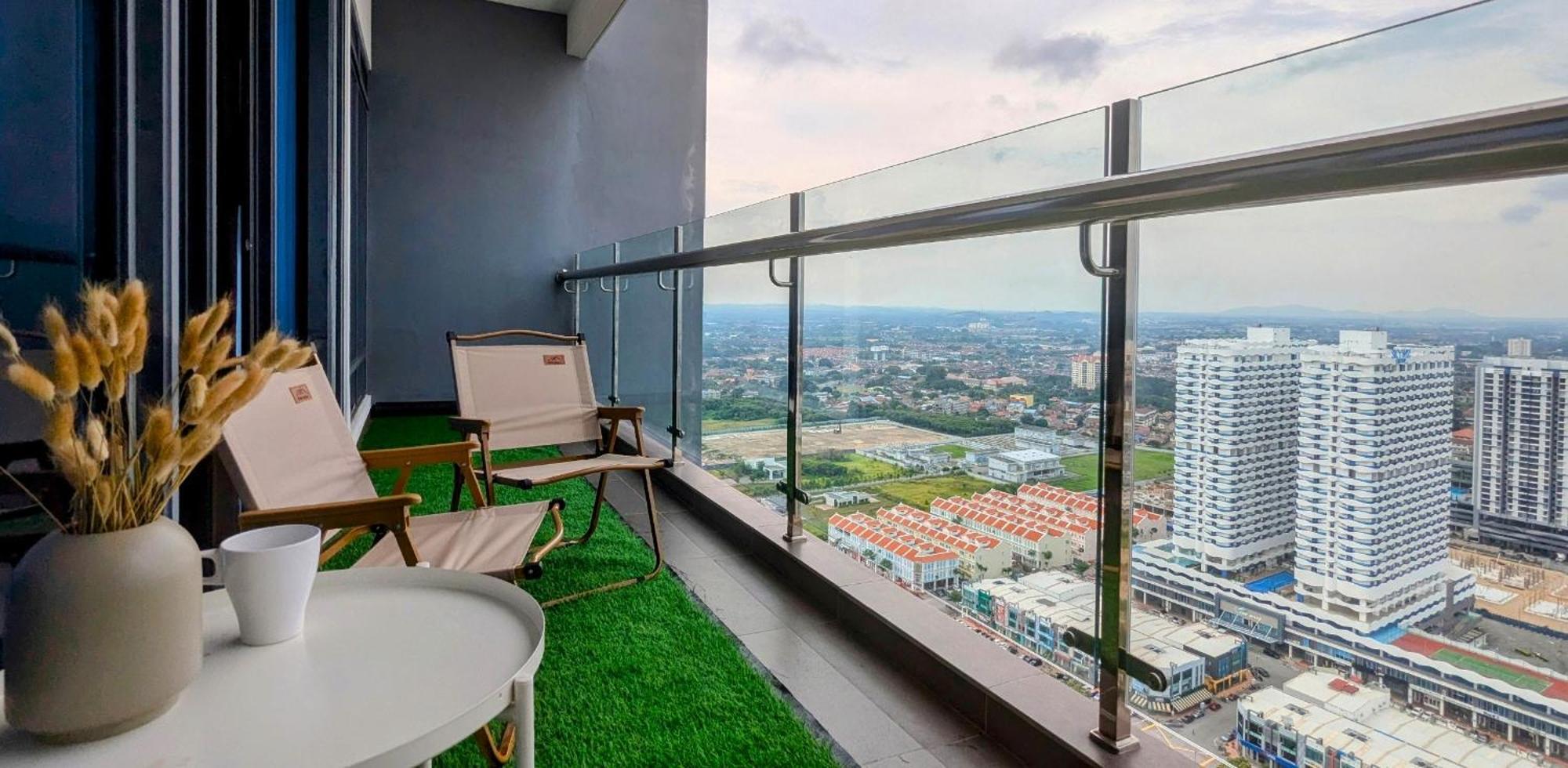 Atlantis Residences By 360 *